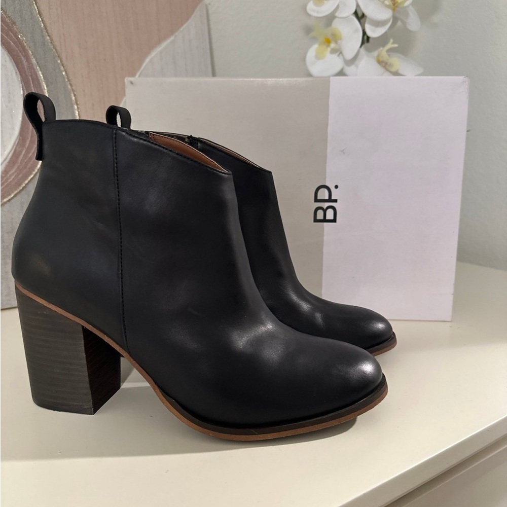 BP Burnished Black Leather Bootie
